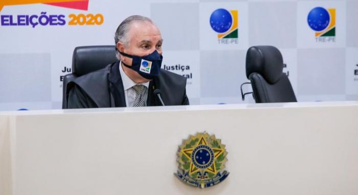 TRE-PE comemora eleição tranquila no Estado de Pernambuco; confira