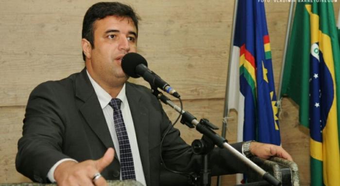 Bruno Lambreta é eleito Presidente da Câmara de vereadores de Caruaru