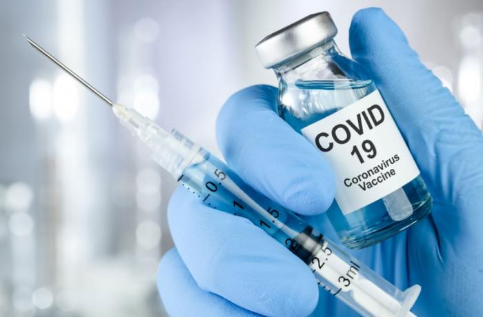 Caruaru aplica mais de seis mil doses de vacina contra Covid-19 em uma semana