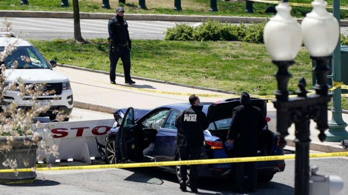 Motorista é morto após atropelar policiais no Capitólio nos EUA