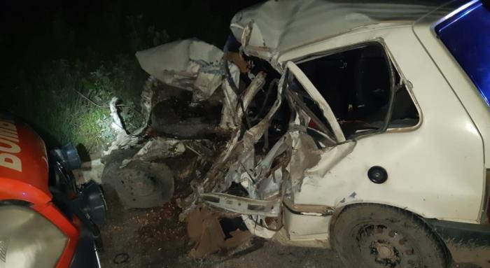 Homem morre após colisão entre carro e caminhão em Pesqueira