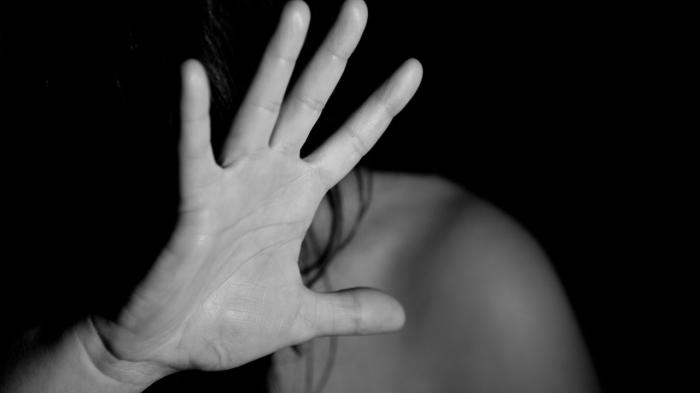 Adolescente é estuprada dentro de galpão, em Arcoverde