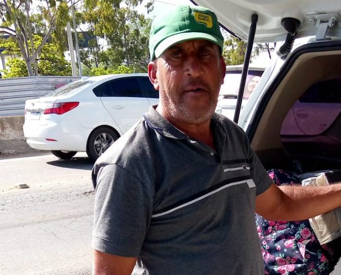 Taxista é morto a tiros após bandidos mascarados interceptarem seu veículo, em Pesqueira